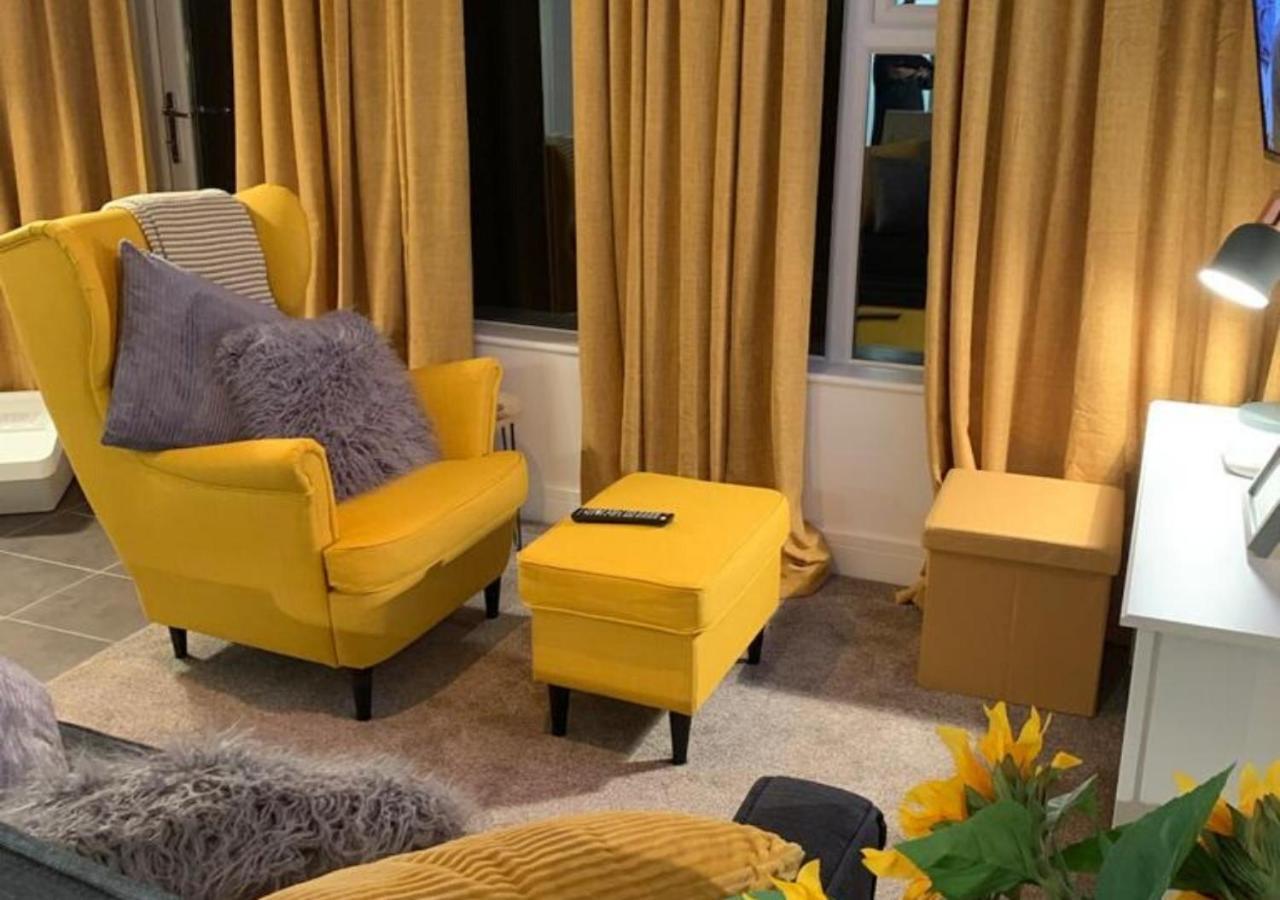 The Oxford Apartment ภายนอก รูปภาพ